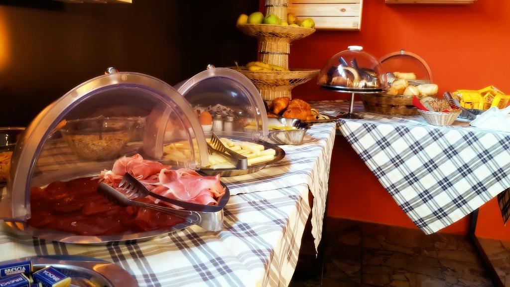 Garda Bed & Breakfast Salò